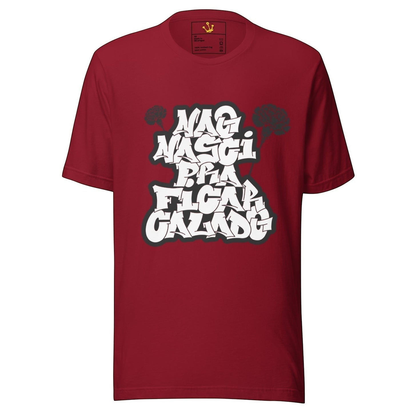 T-shirt astredik vermelha com estampa de graffiti branco Não Nasci Para Ficar Calado e cravos, estilo urbano.