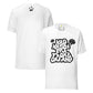 T-shirt branca astredik com estampa de graffiti Não Nasci Para Ficar Calado e detalhe de cravo nas costas